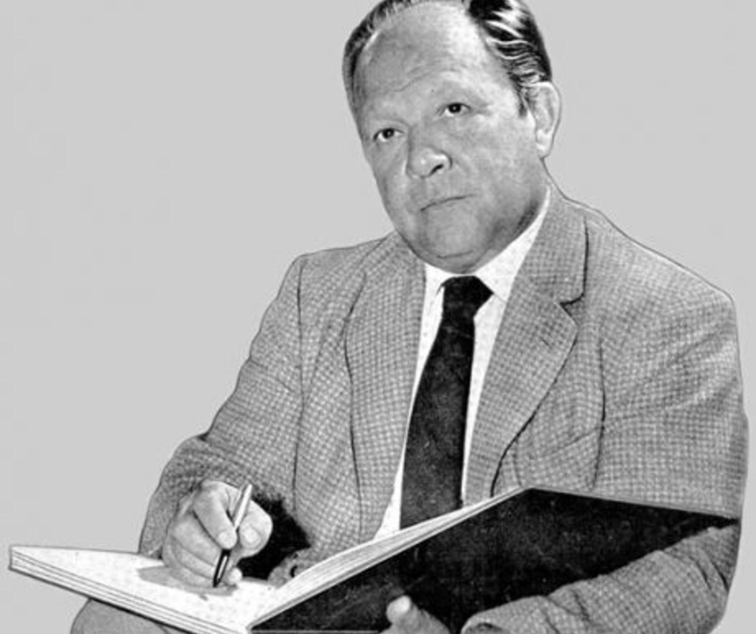 Realizarán programa especial en homenaje a José Asunción Flores